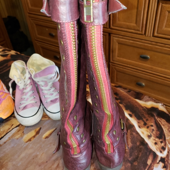 Ladies boots - Picture 2 of 3